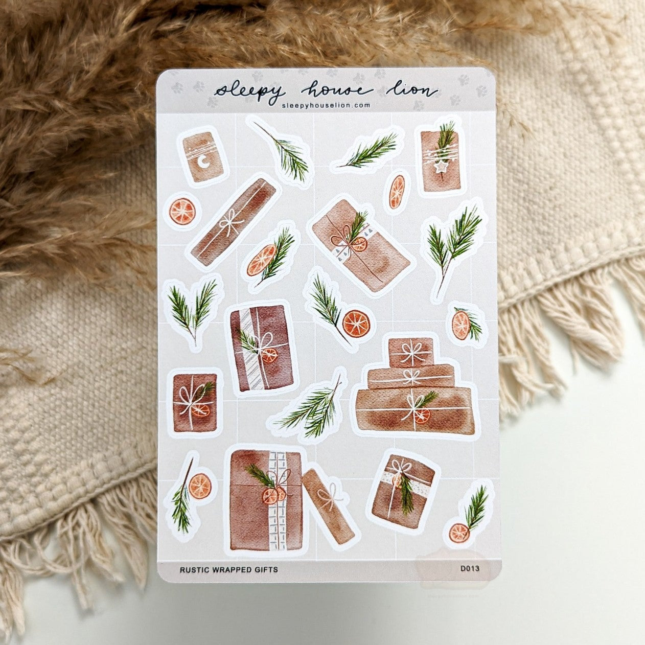 RUSTIC CHRISTMAS GIFT WRAPPING STICKER SHEET