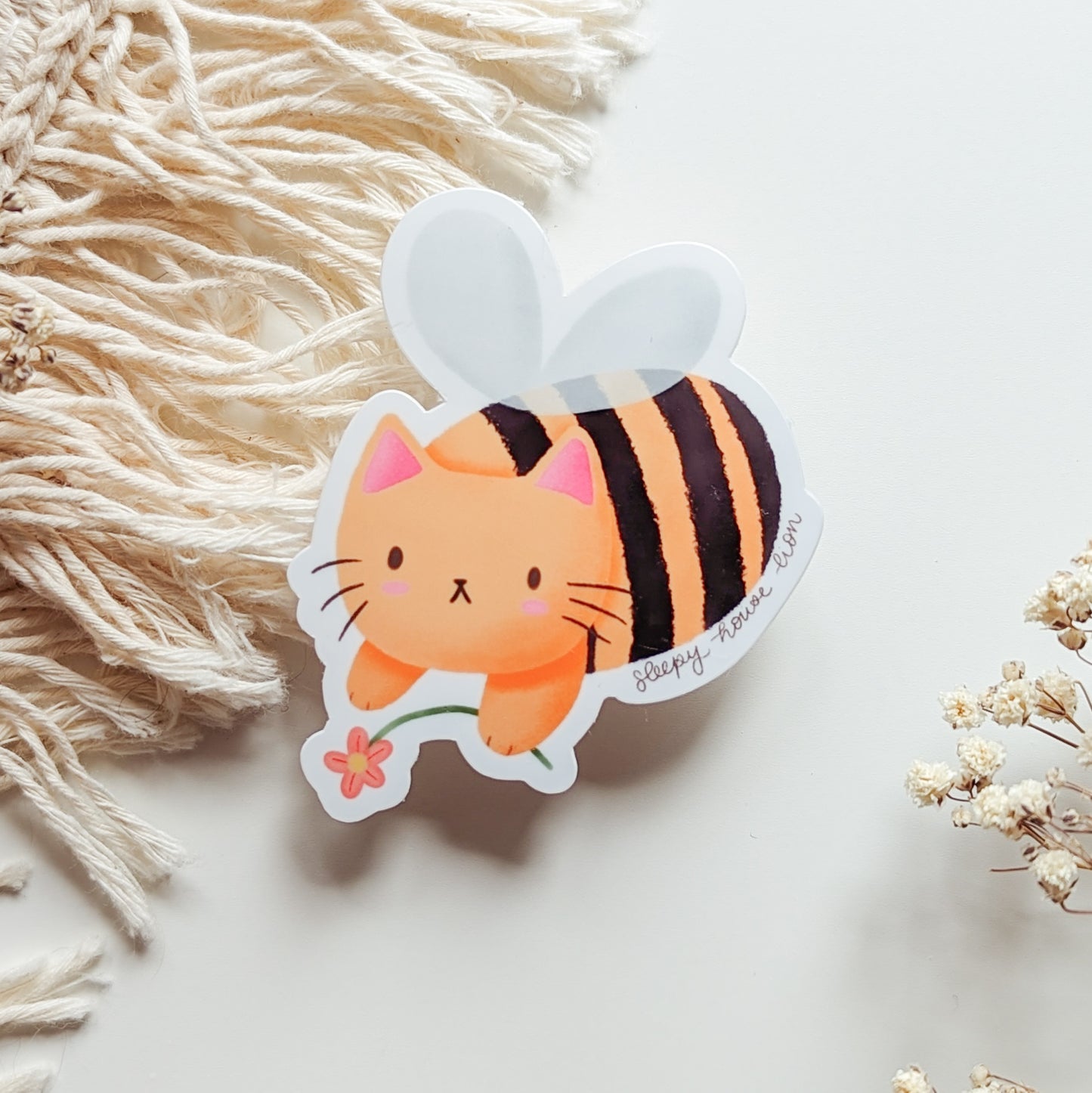 BUMBLEBEE KITTY DIE CUT STICKER