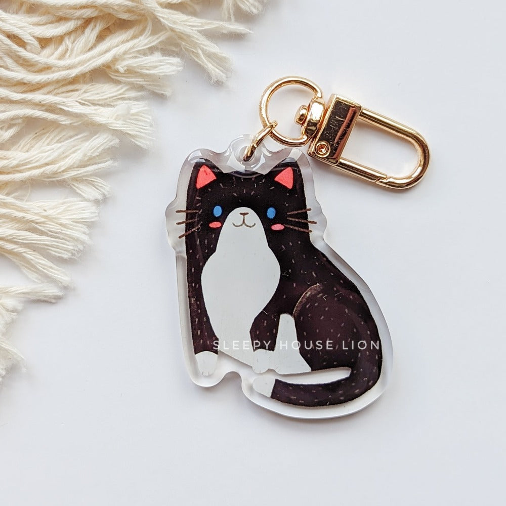 tuxedo cat keychain